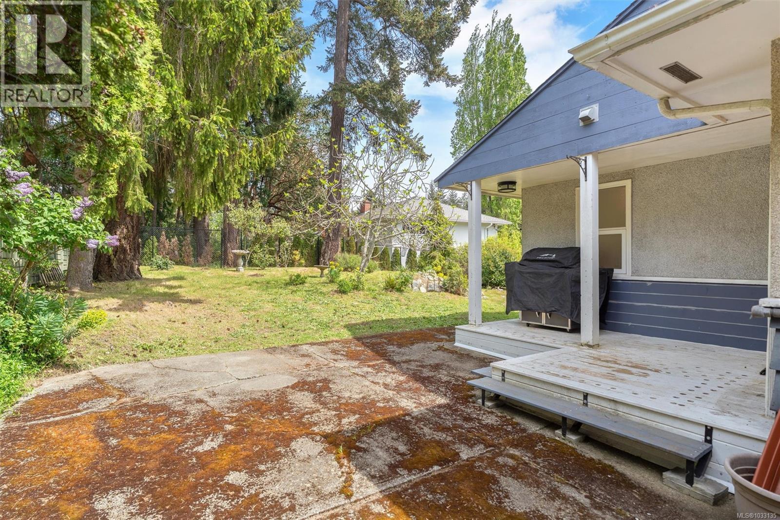 4047 Haro Rd - 26
