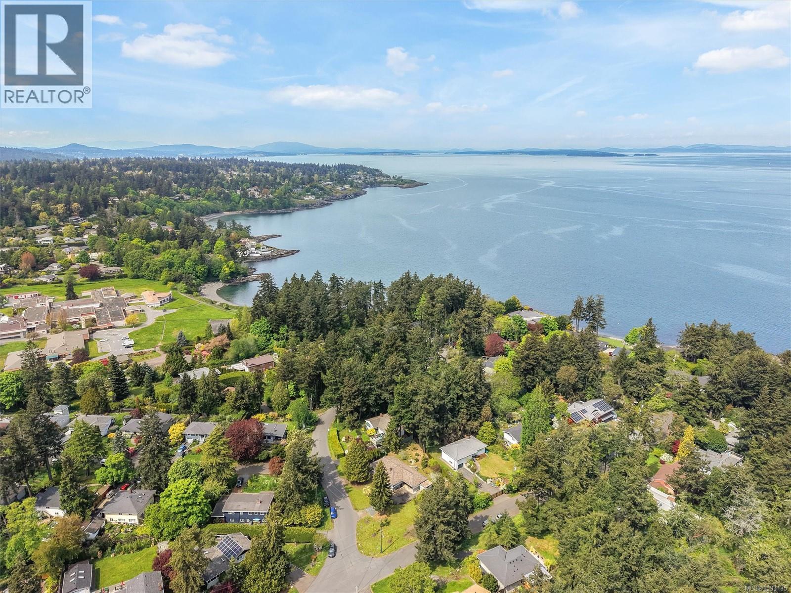 4047 Haro Rd - 33