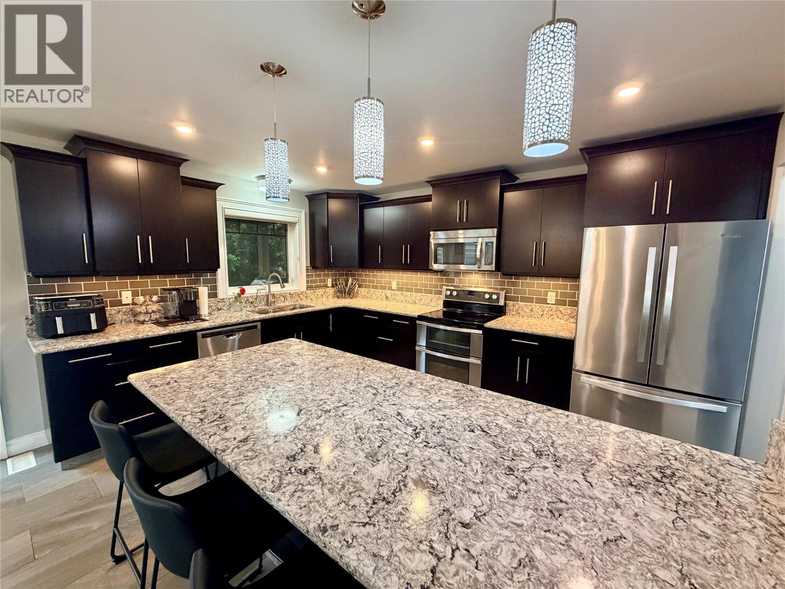 1832 86 Avenue, Dawson Creek