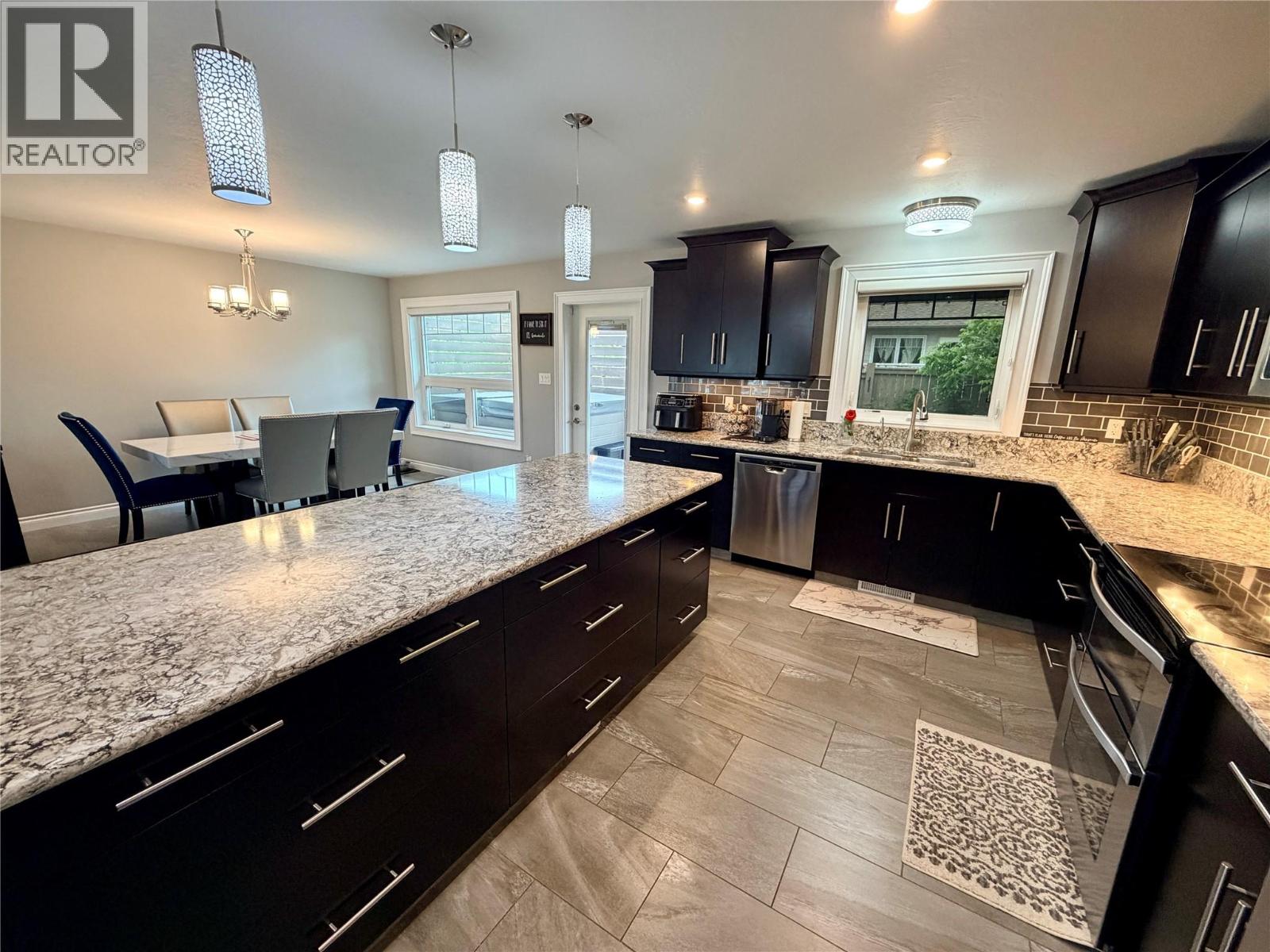 1832 86 Avenue, Dawson Creek
