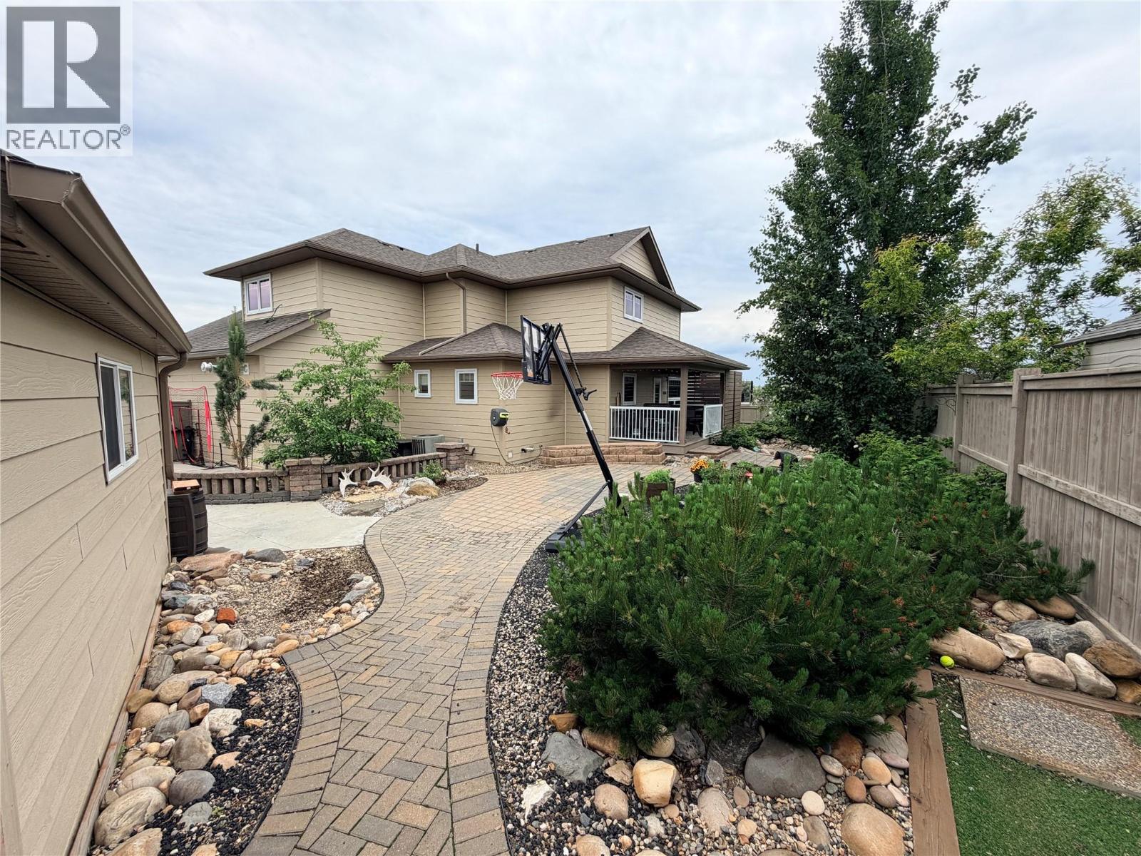 1832 86 Avenue, Dawson Creek