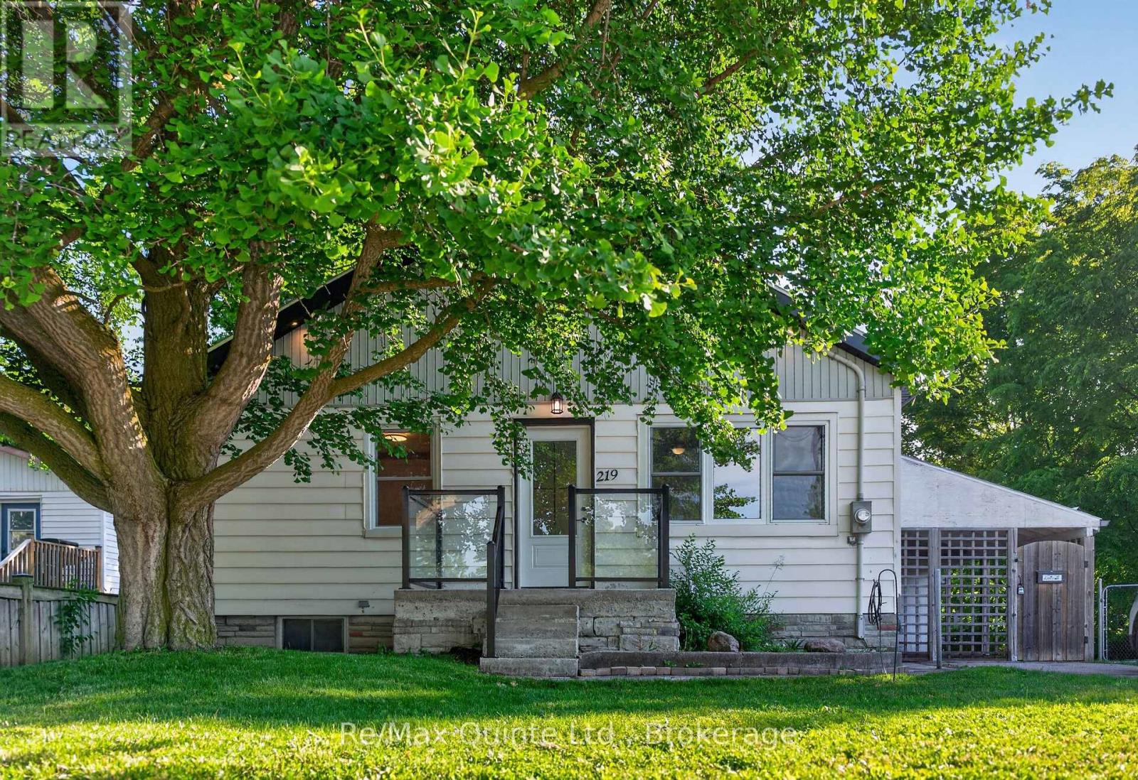 219 MARMORA STREET - 1