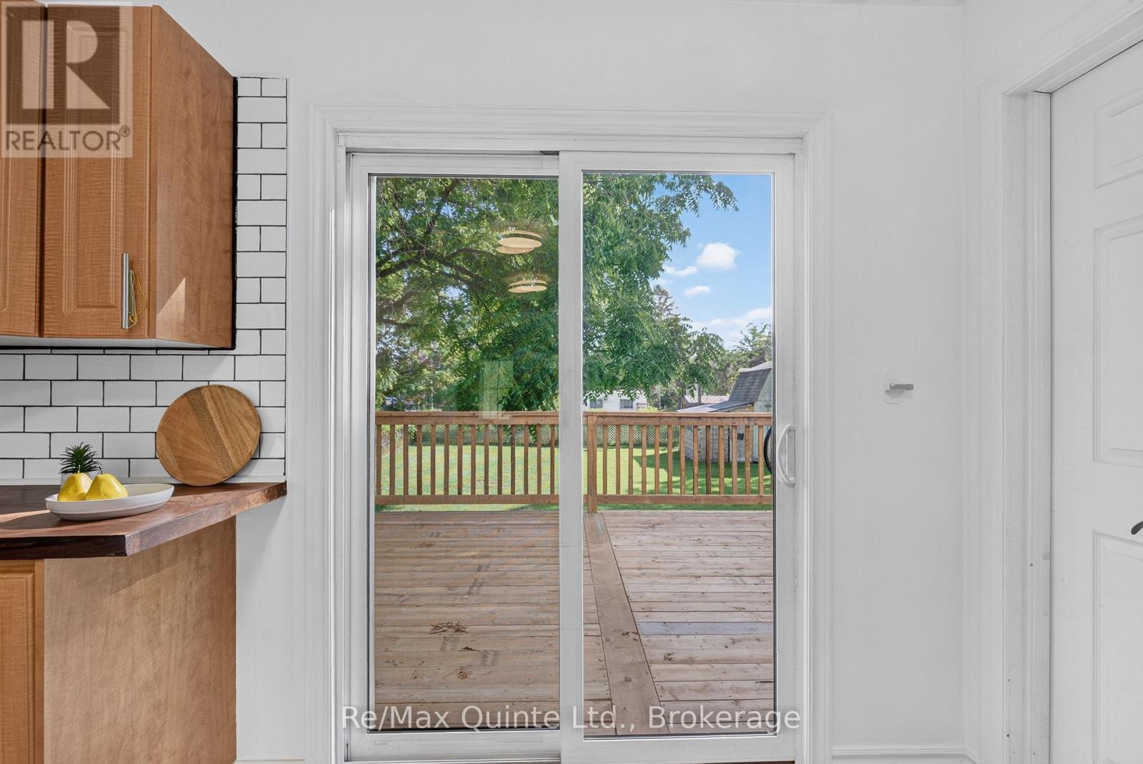 219 MARMORA STREET - 22