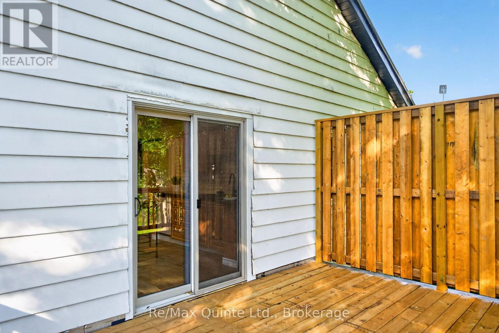 219 MARMORA STREET - 23