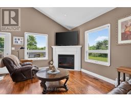 Foyer - 1963 Buckhorn Road, Selwyn, ON K0L2H0 Photo 15