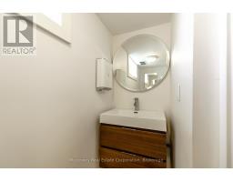 300 Aylmer Street N, Peterborough, ON K9J3K7 Photo 39