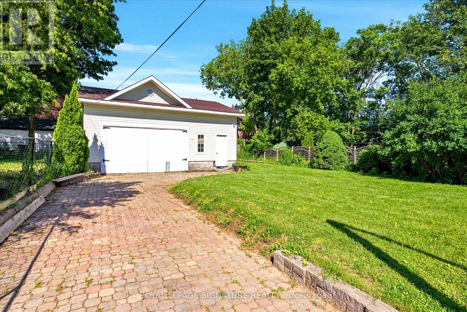 56 BELLAMY ROAD S - 25