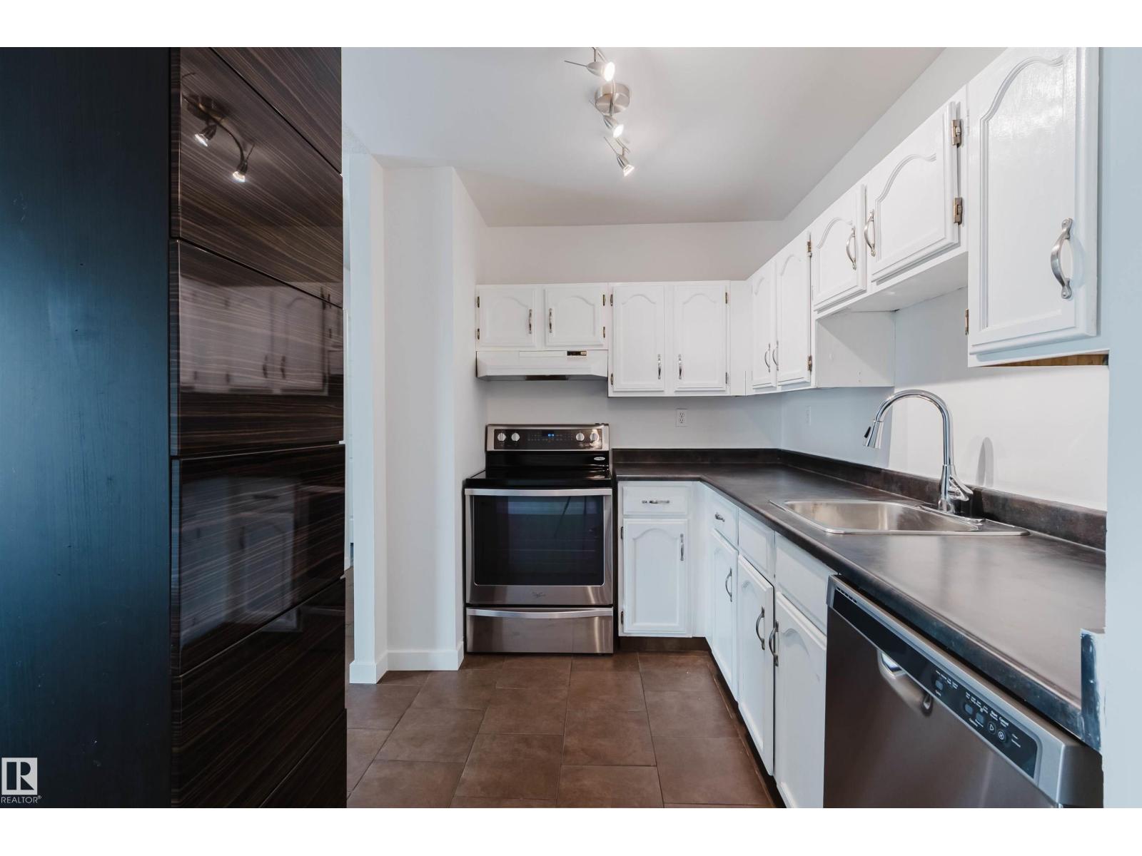 #408 10145 109 ST NW — photo 11