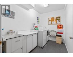 208 505 Ninth Street, New Westminster, BC V3M3W6 Photo 28
