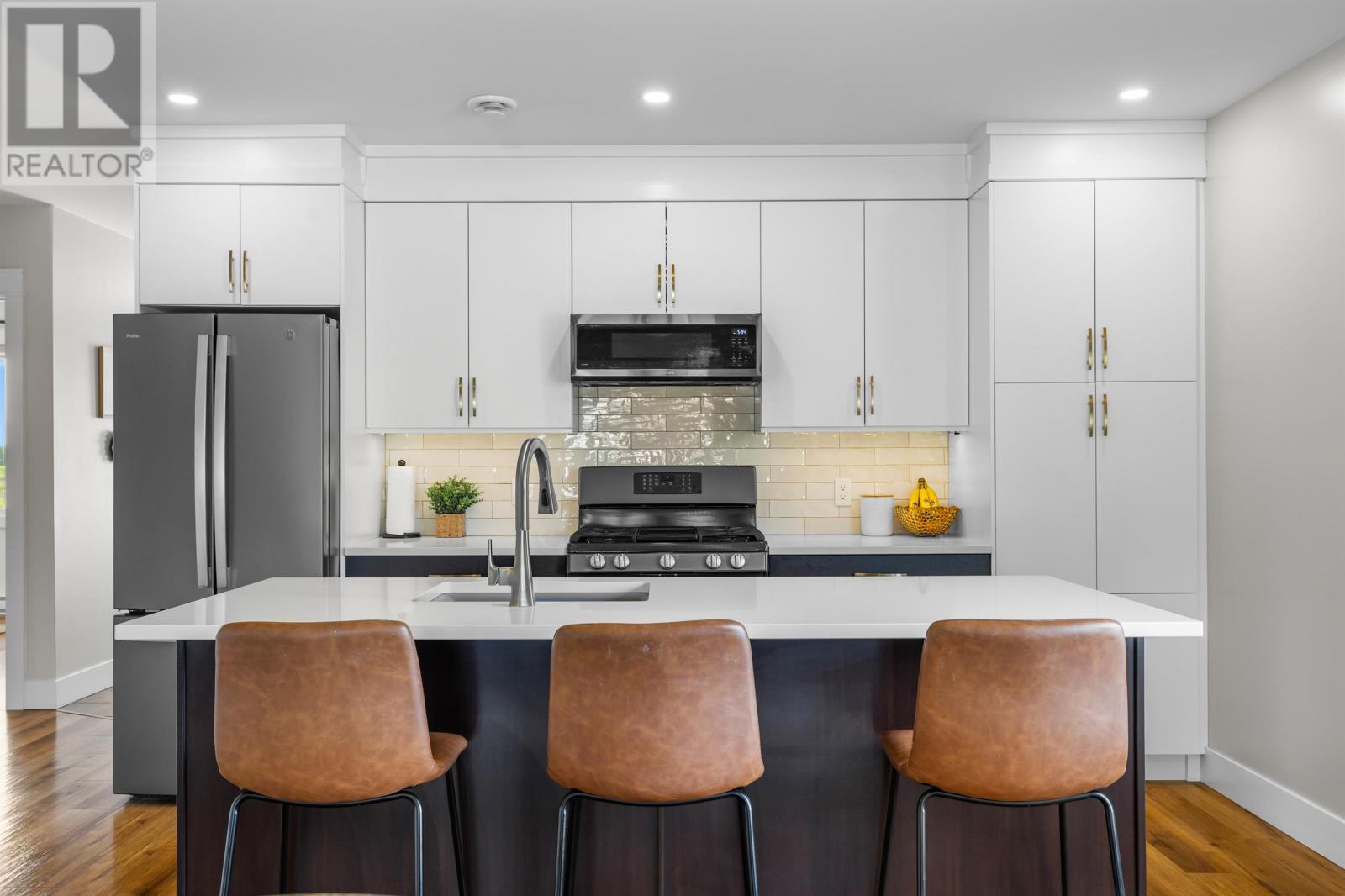 143 Wharf Road - 16