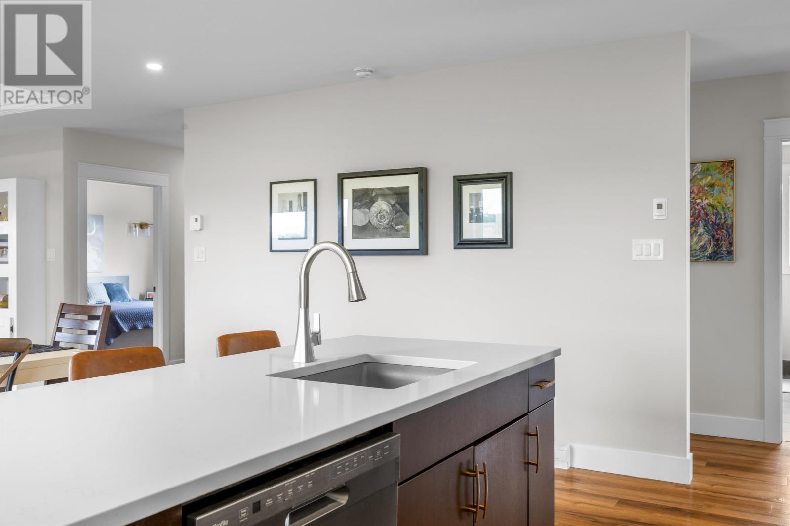 143 Wharf Road - 20