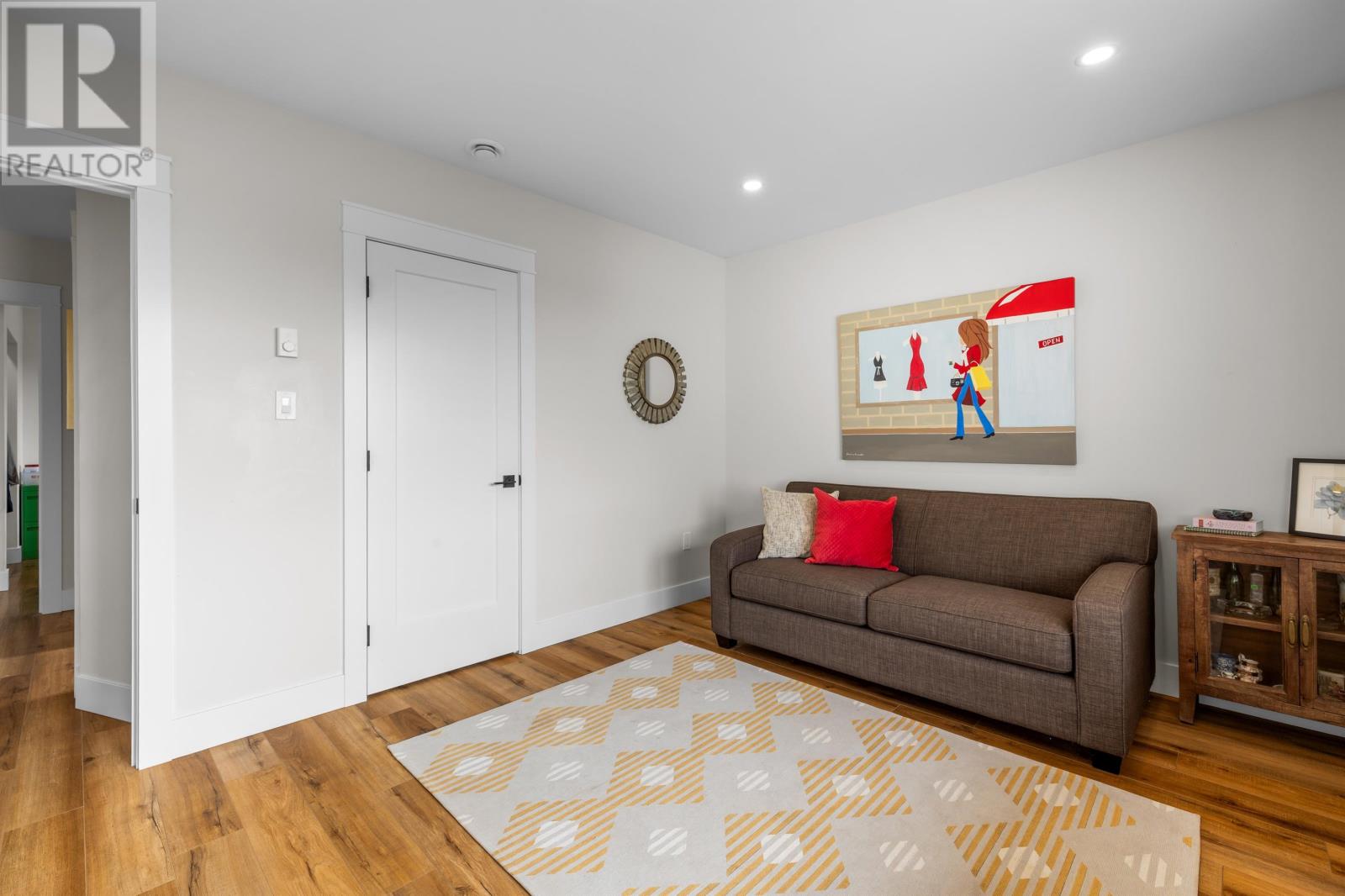 143 Wharf Road - 35