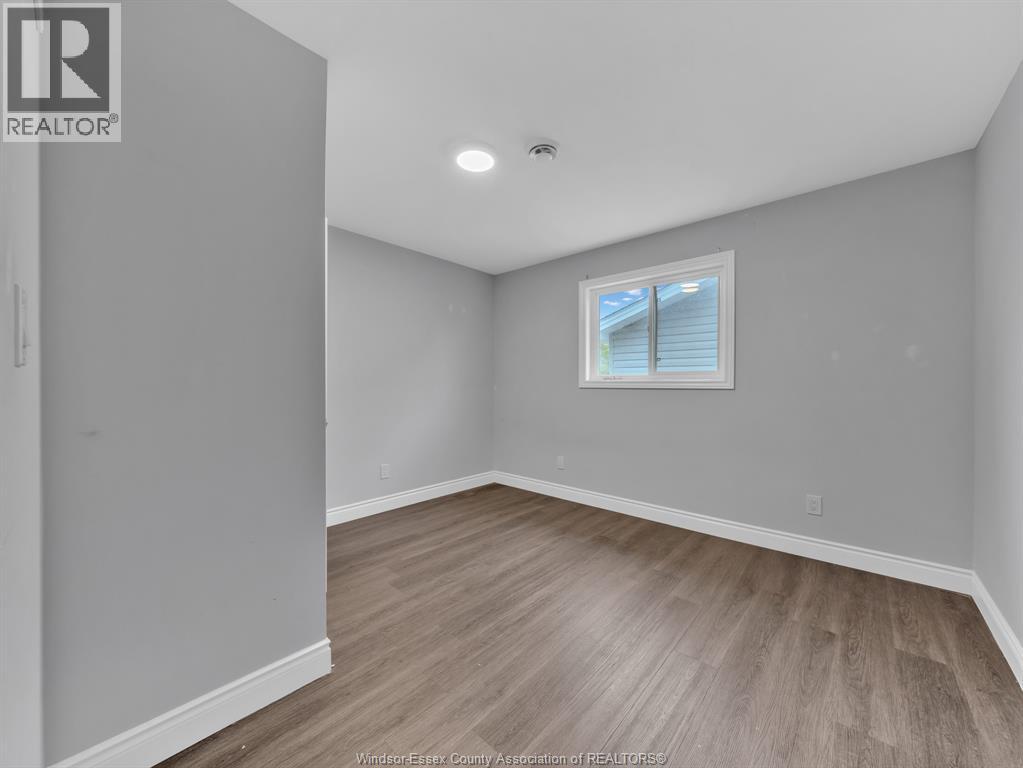 776 University Ave E - 28