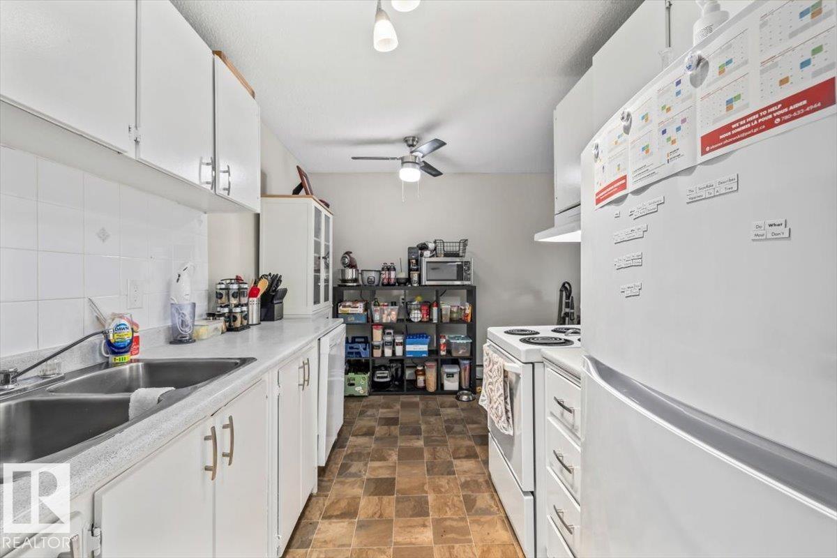 #202 10330 113 ST NW - 7