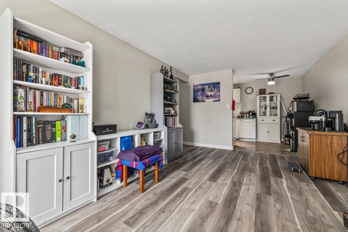 #202 10330 113 ST NW - 11