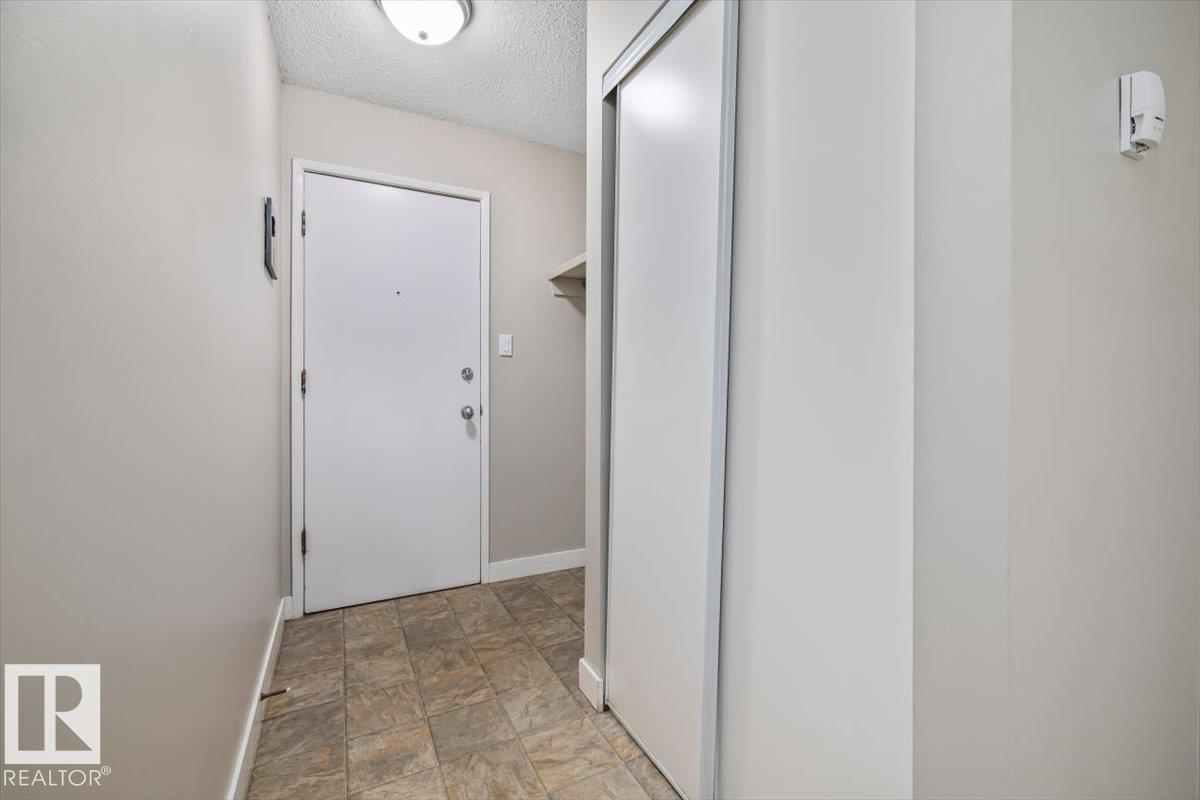 #306 10330 113 ST NW - 2