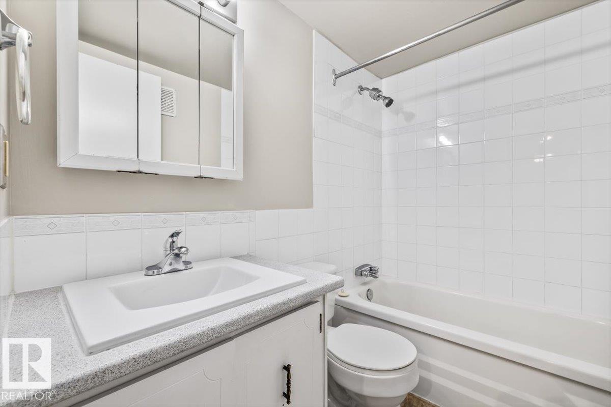 #306 10330 113 ST NW - 16