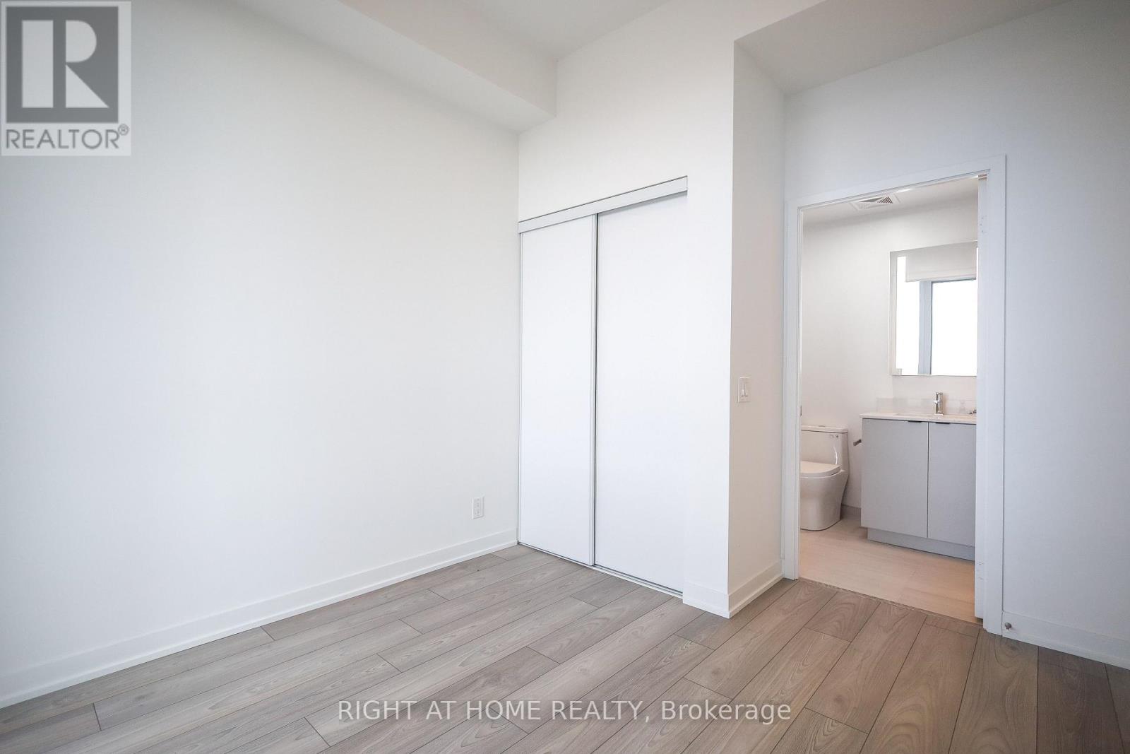#1209 285 DUFFERIN STREET - 14