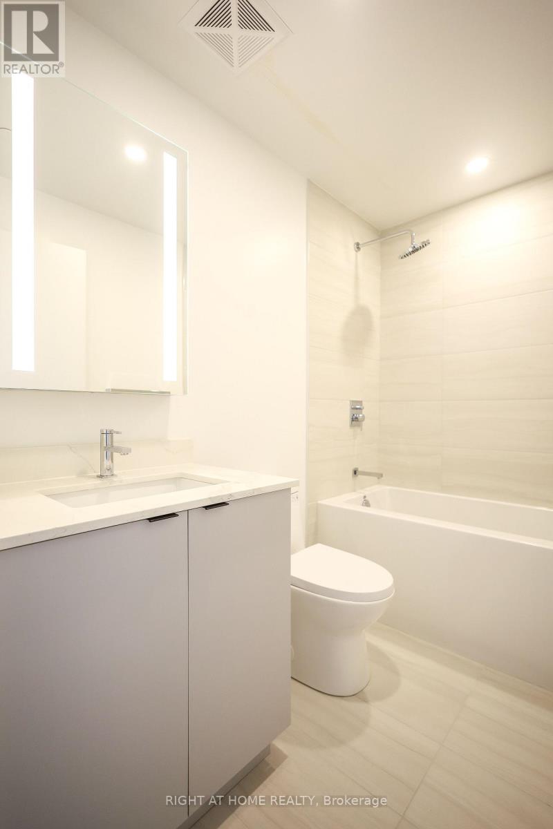 #1209 285 DUFFERIN STREET - 17