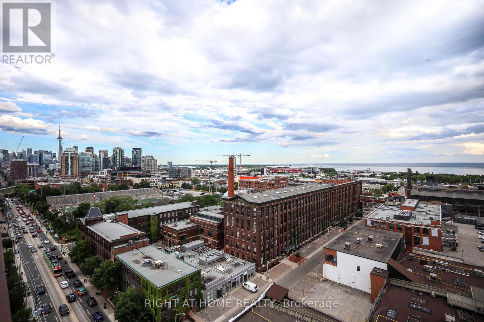 #1209 285 DUFFERIN STREET - 21