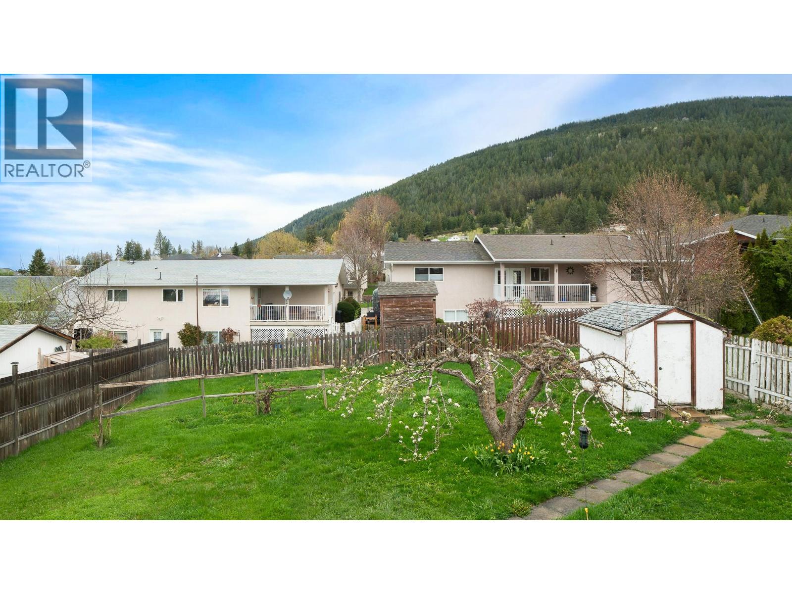 1828 Hurl Street - 3