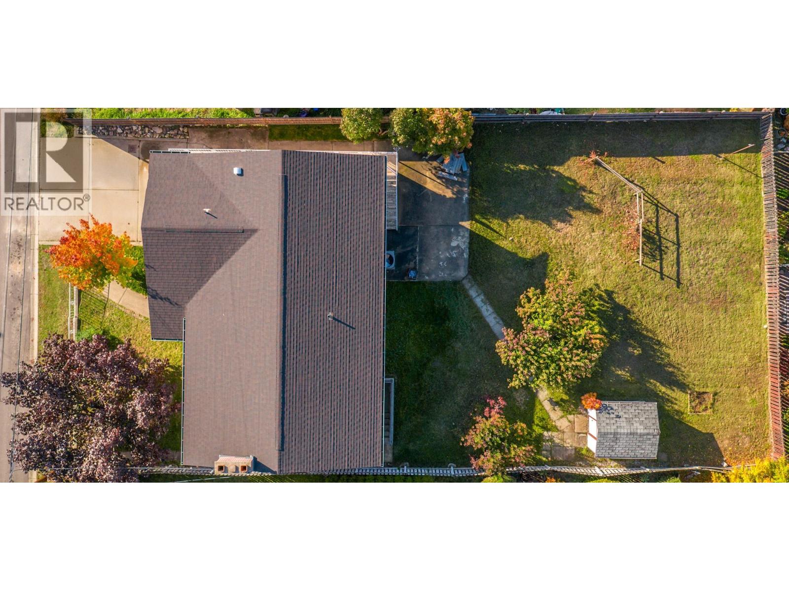 1828 Hurl Street - 40