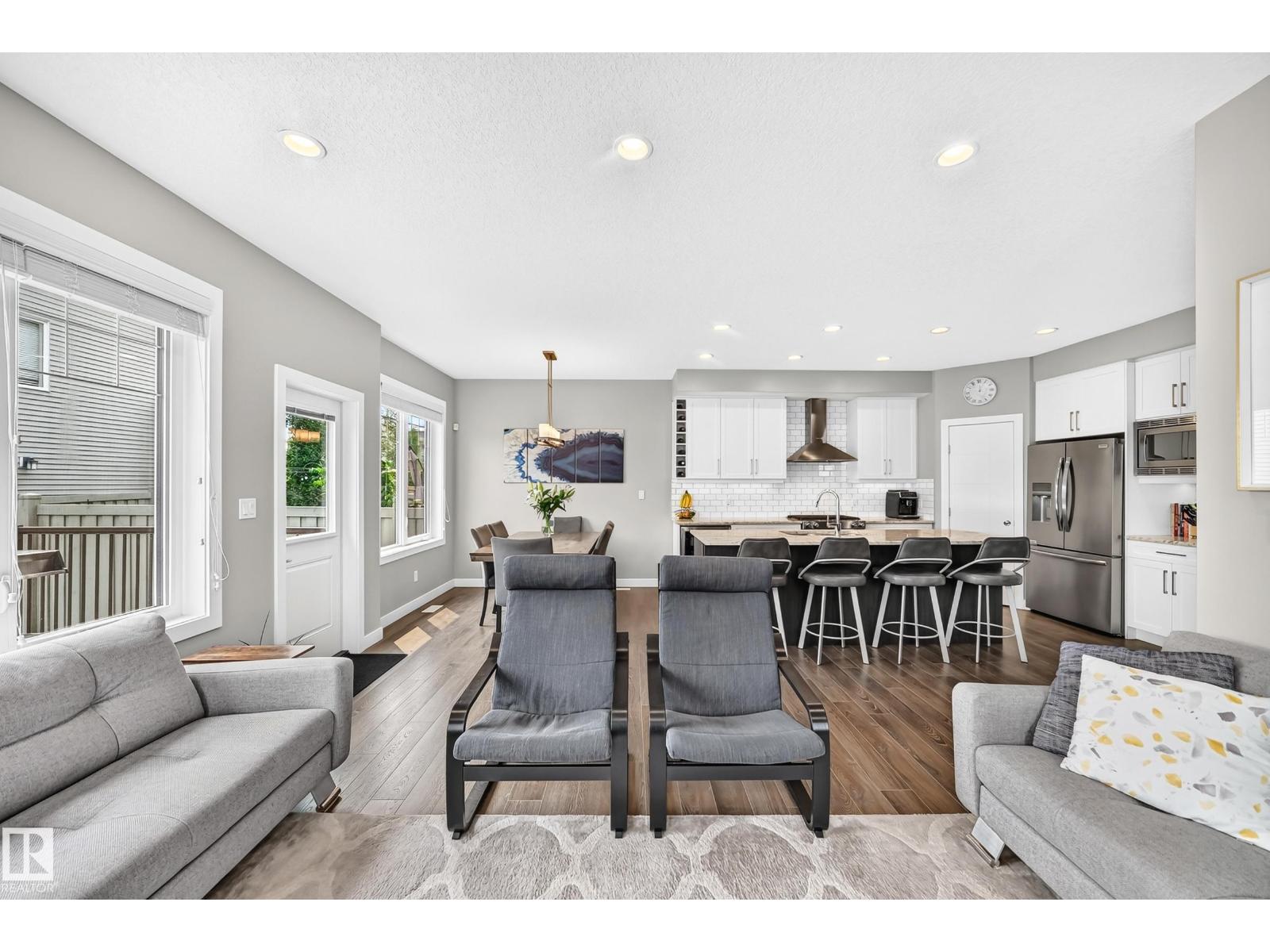8548 CUSHING PL SW — photo 17