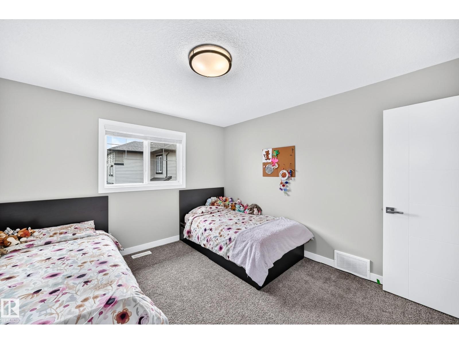 8548 CUSHING PL SW — photo 32