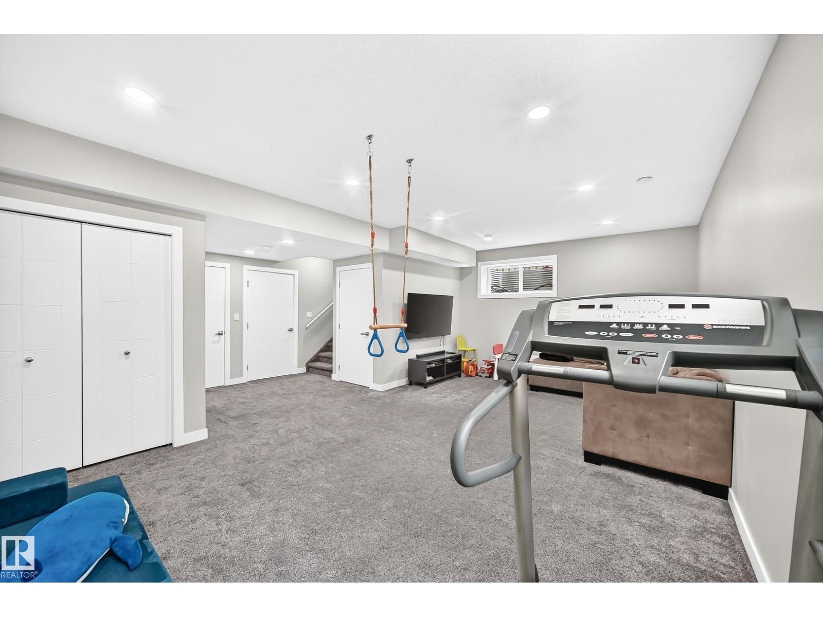 8548 CUSHING PL SW — photo 46