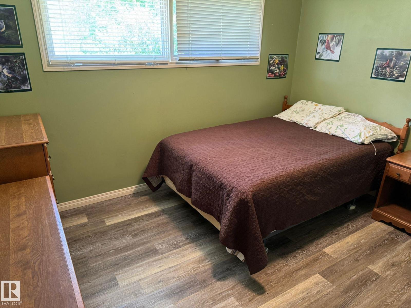 411048C Buster Creek RD - 40