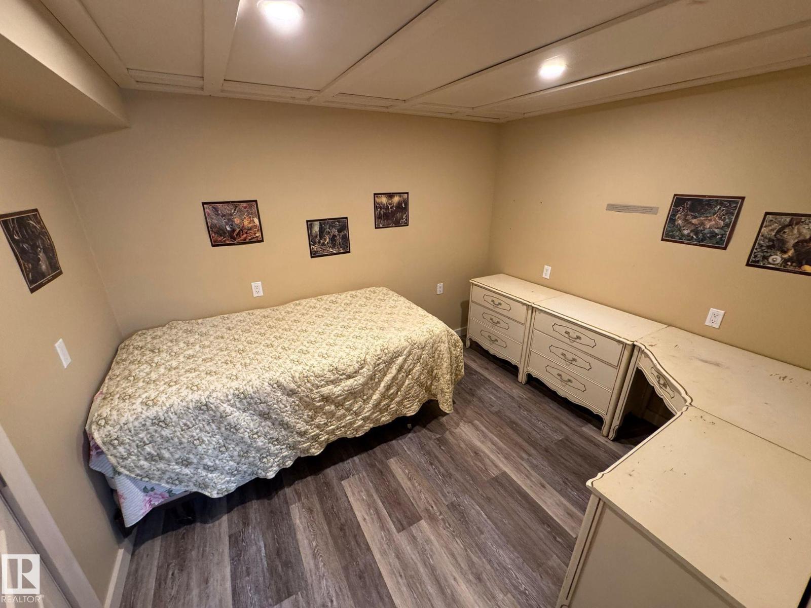 411048C Buster Creek RD - 43