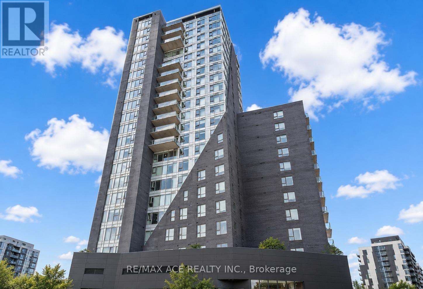 #504 158 KING STREET N - 1