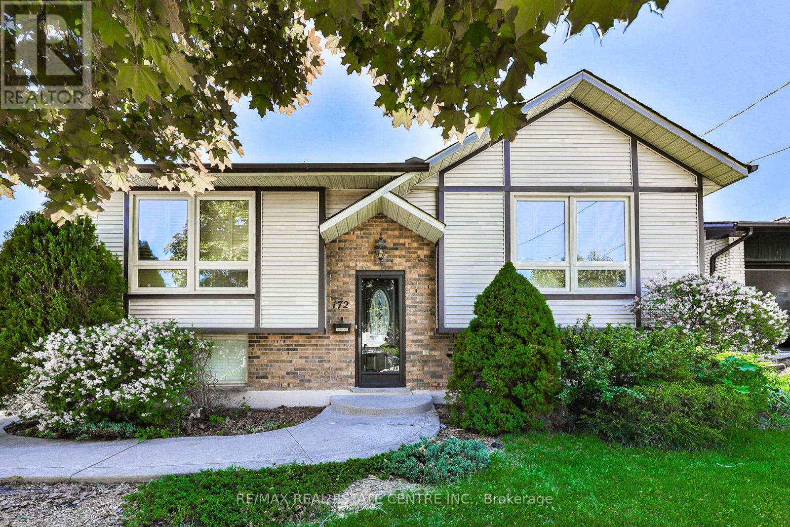172 HANOVER PLACE - 1