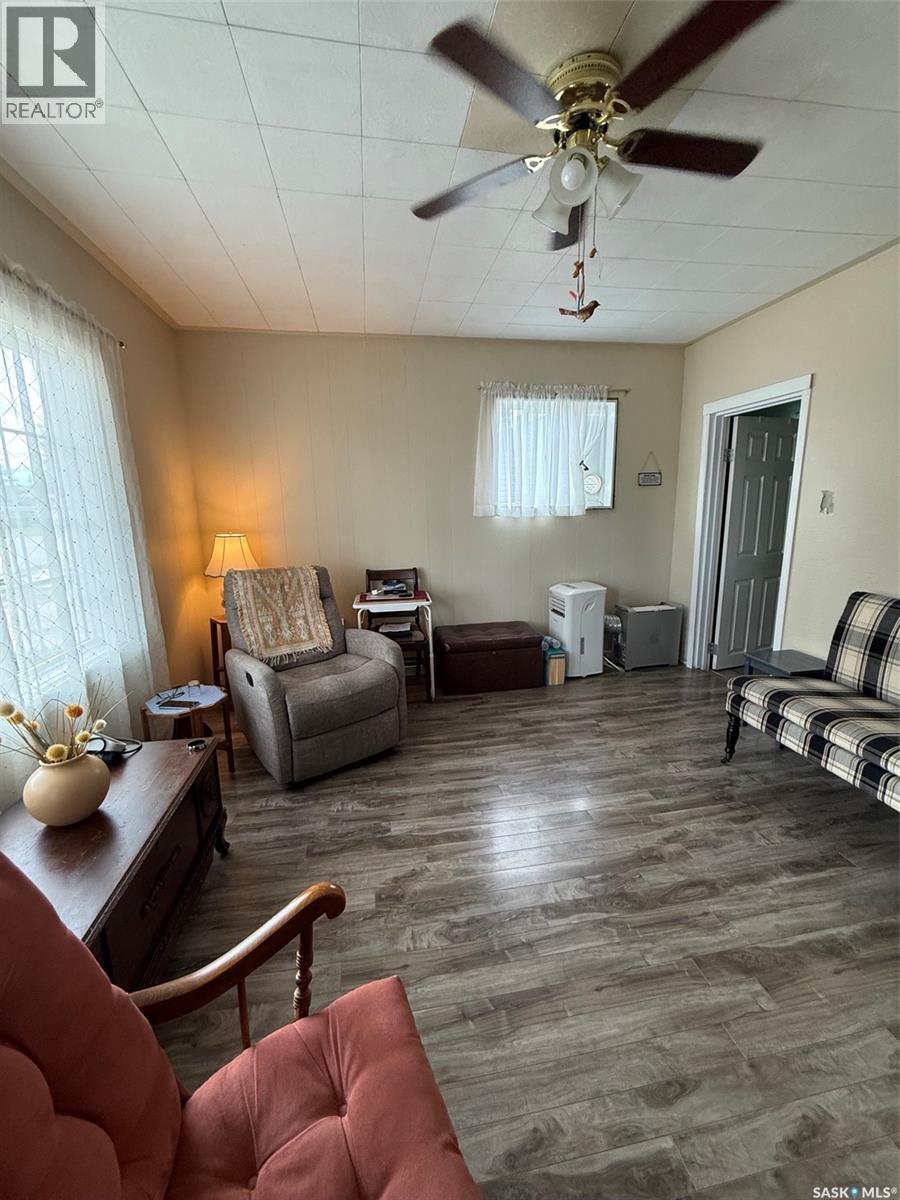 3012 Main STREET - 4