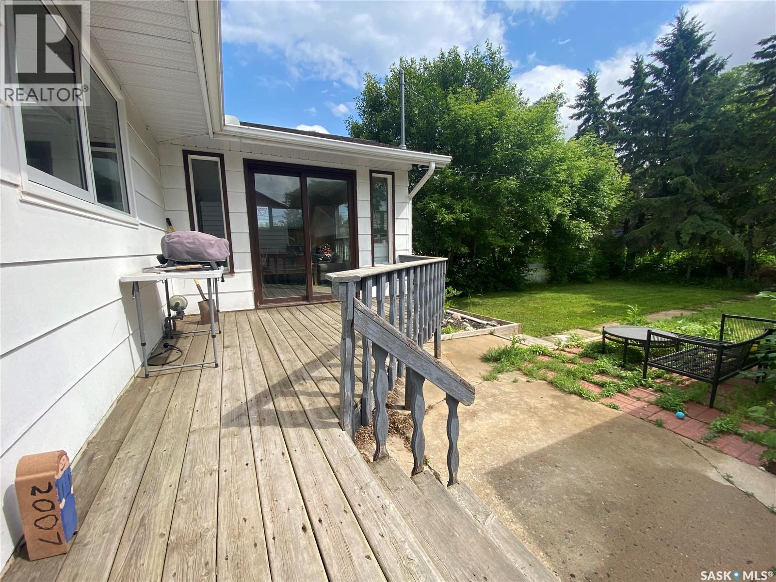 65 Irwin AVENUE — photo 17
