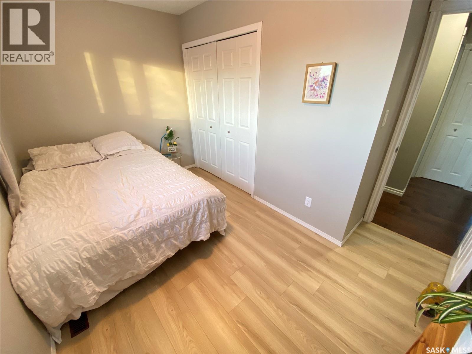 5 Marquis CRESCENT N — photo 18