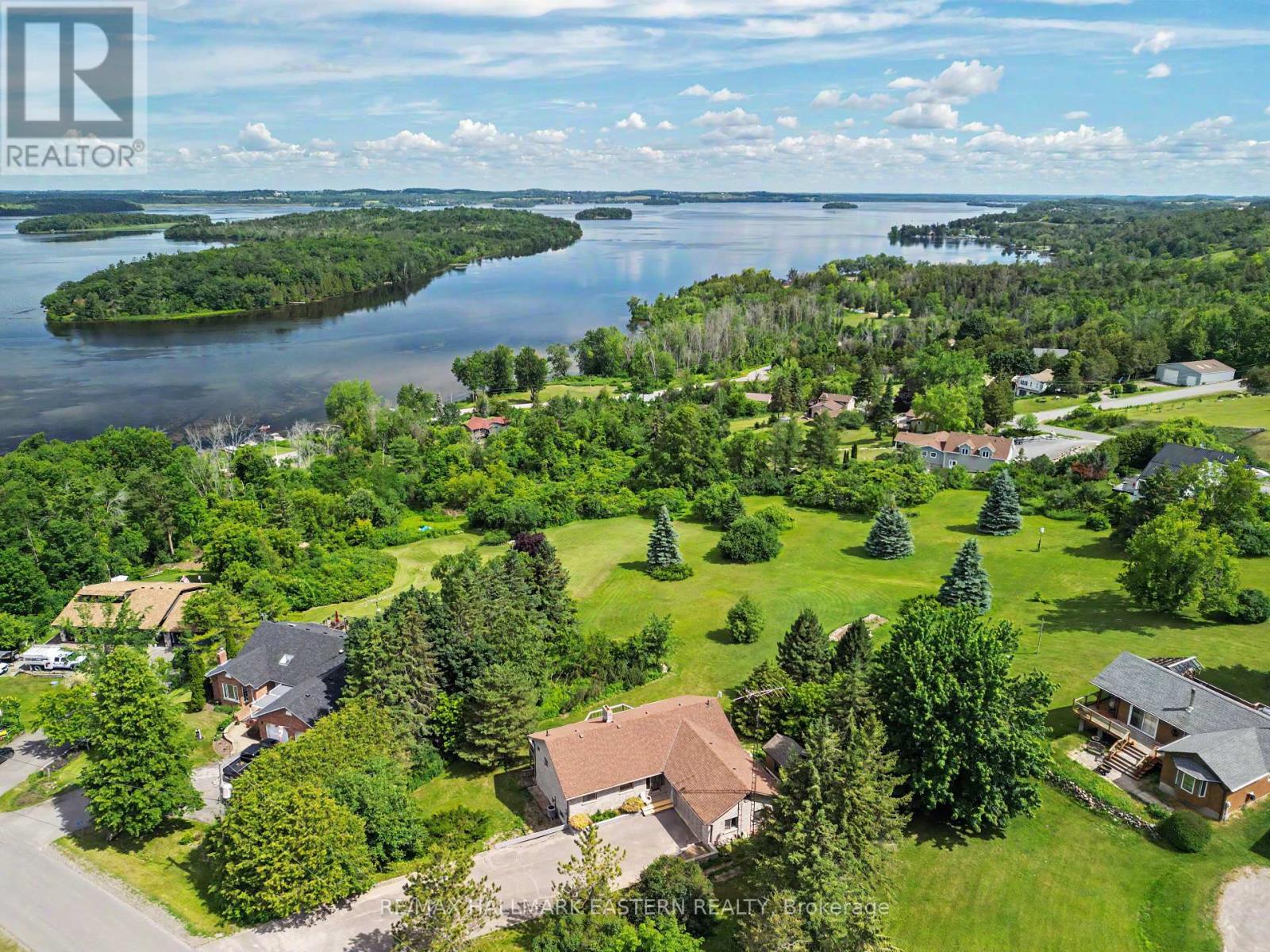 473 SUNSET CRESCENT - 7
