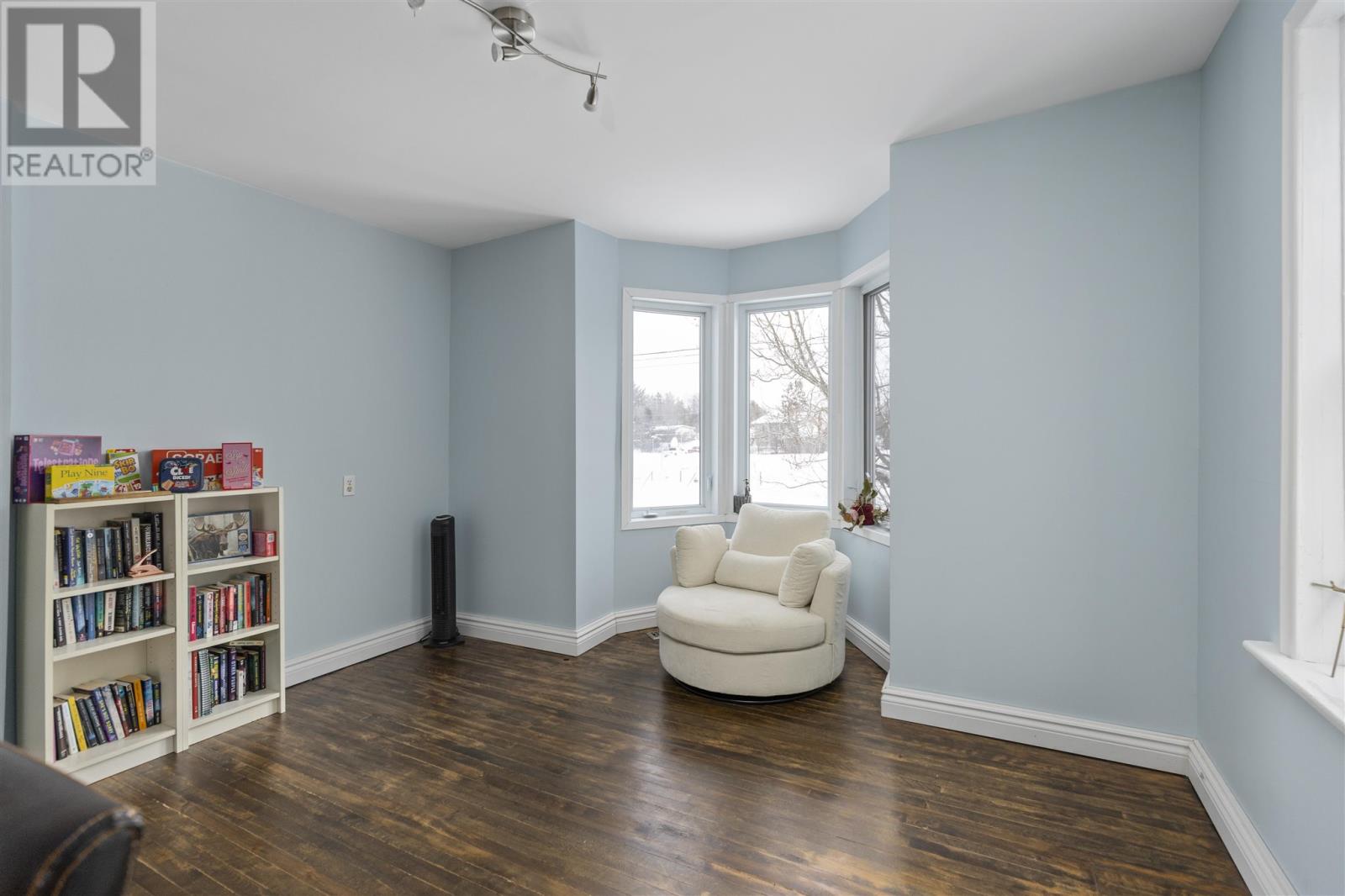 226 Main ST - 3