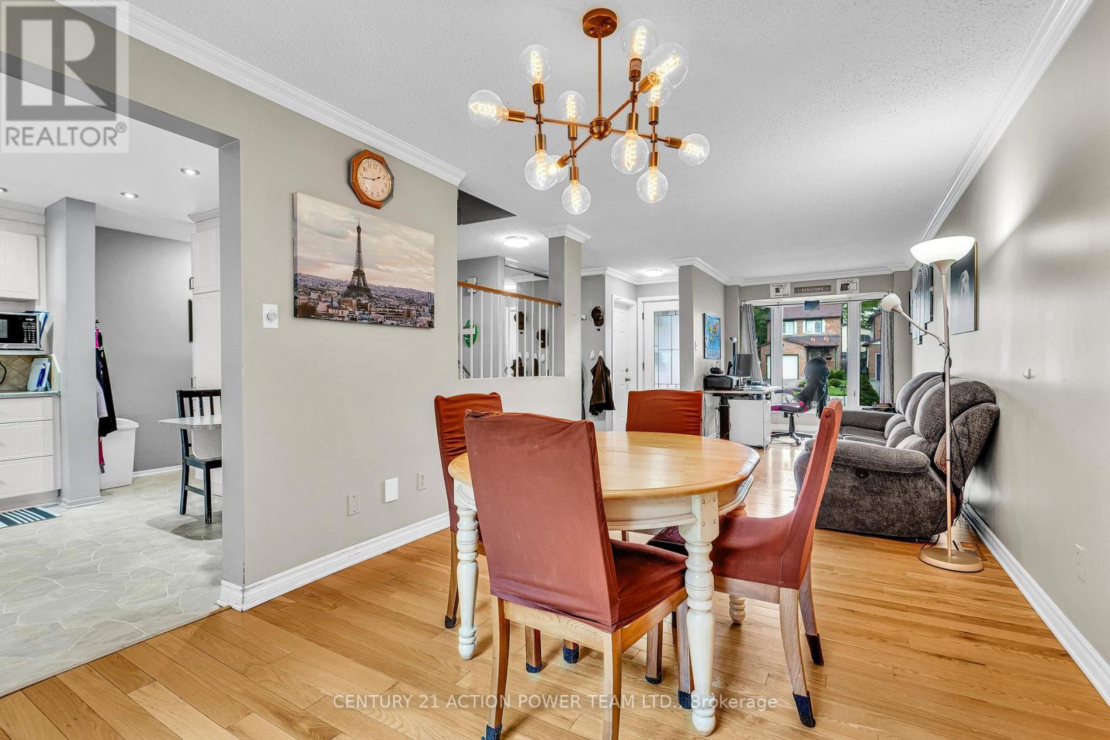 1810 SIMARD DRIVE - 11