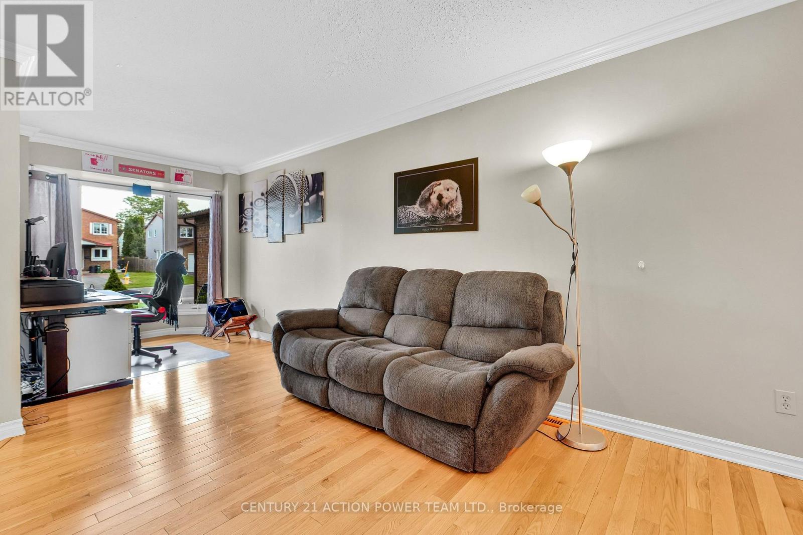 1810 SIMARD DRIVE - 5
