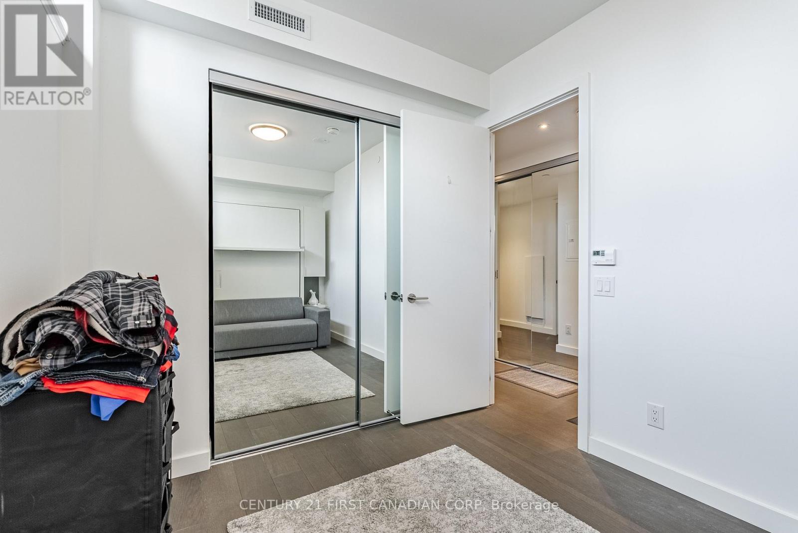 #1405 81 WELLESLEY STREET E - 12