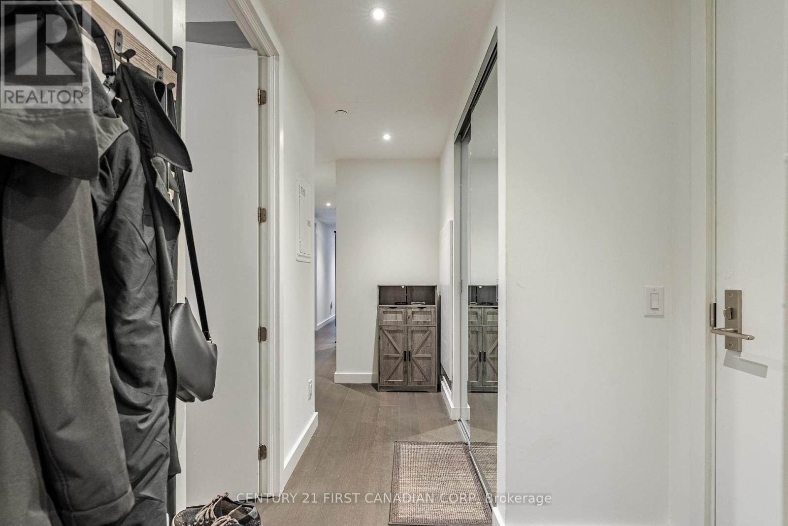 #1405 81 WELLESLEY STREET E - 9