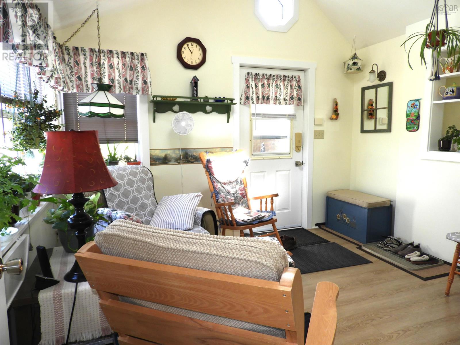 195 Lake Ramsay Road - 14