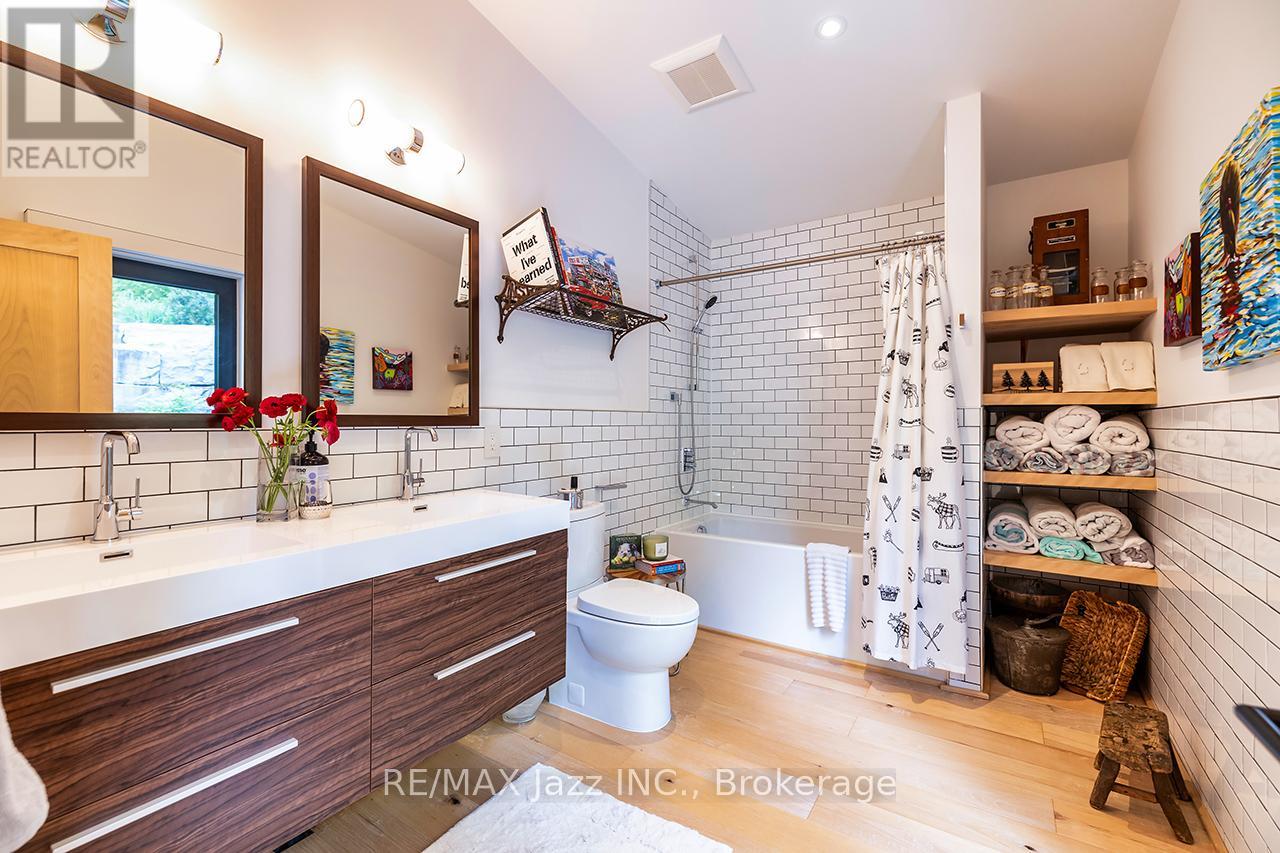 88 BROCK ROAD - 25