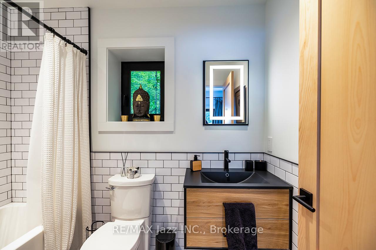 88 BROCK ROAD - 35