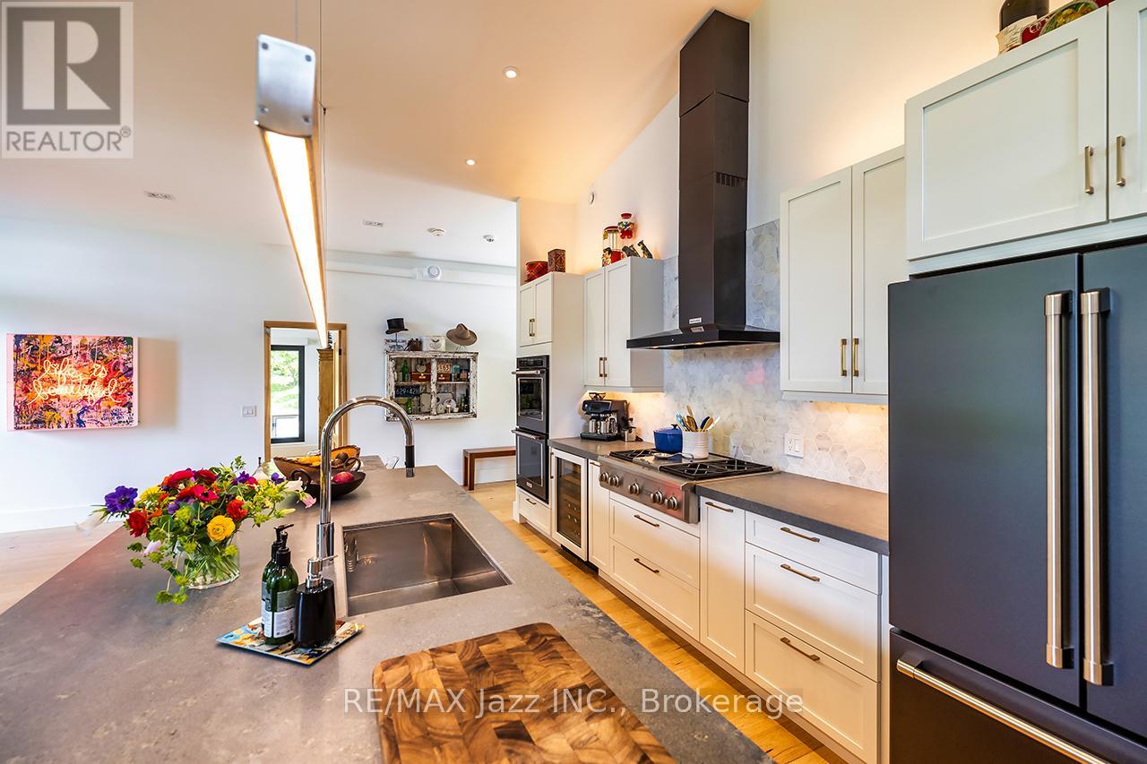 88 BROCK ROAD - 9