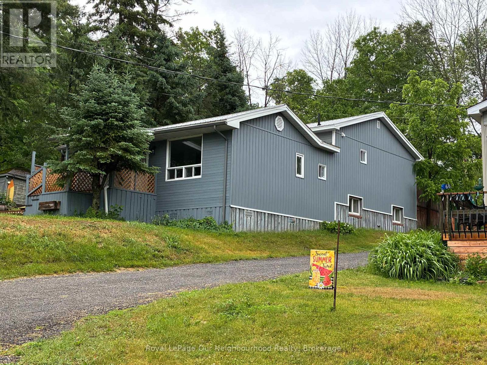 72 LAKESHORE ROAD - 1