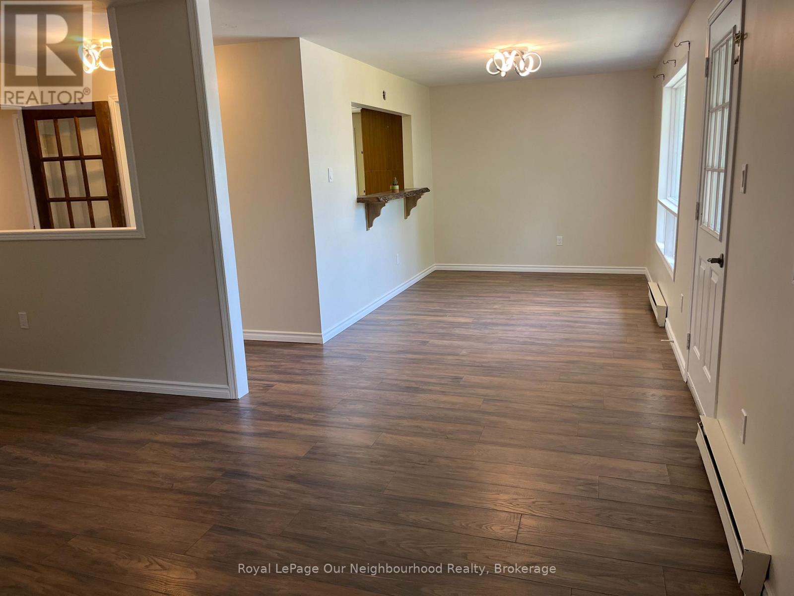 72 LAKESHORE ROAD - 10