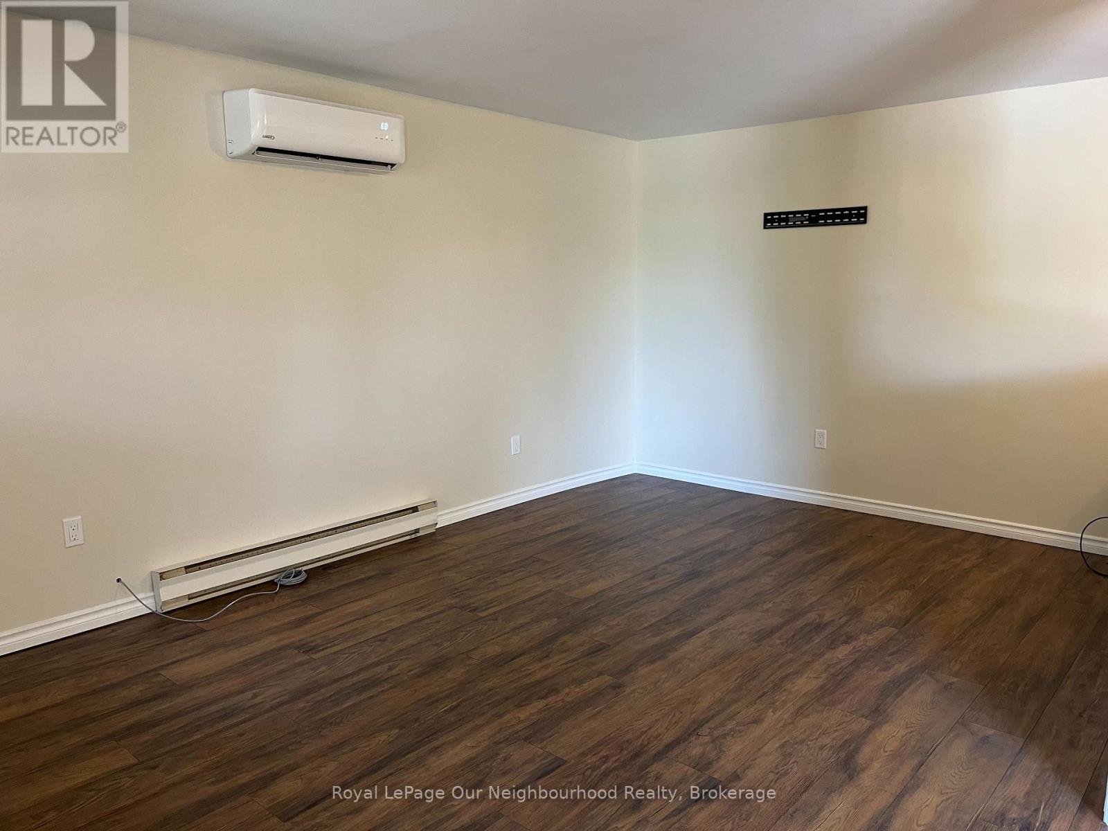 72 LAKESHORE ROAD - 8