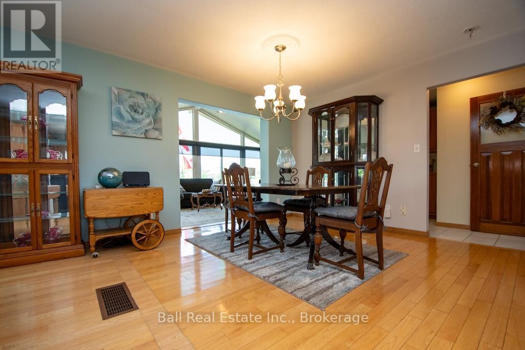 3 CEDAR DRIVE - 13